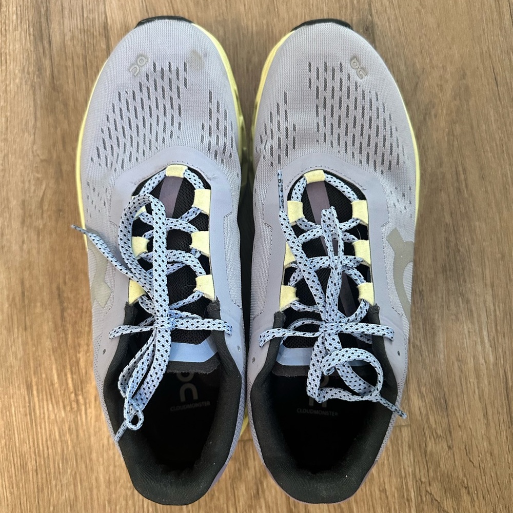 On Cloudmonster Sneaker - Picture 3 of 6